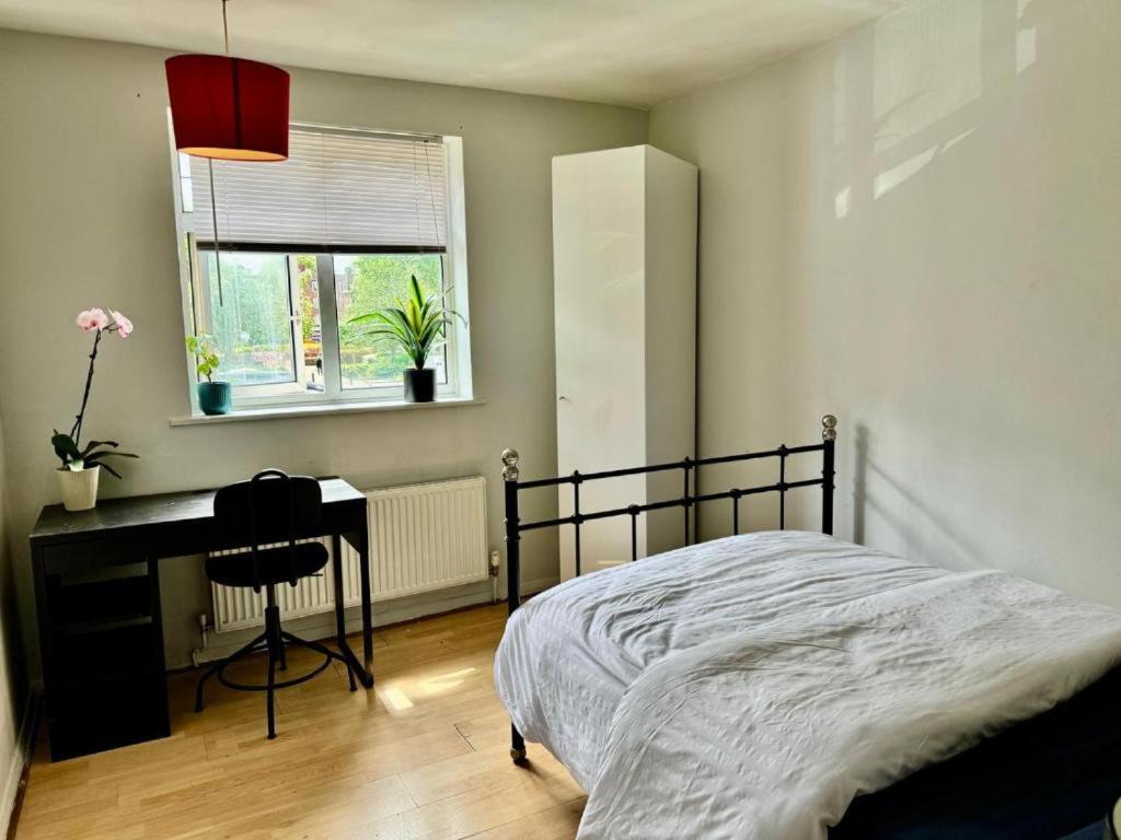 伦敦 Whitechapel Lindley House R2酒店 外观 照片