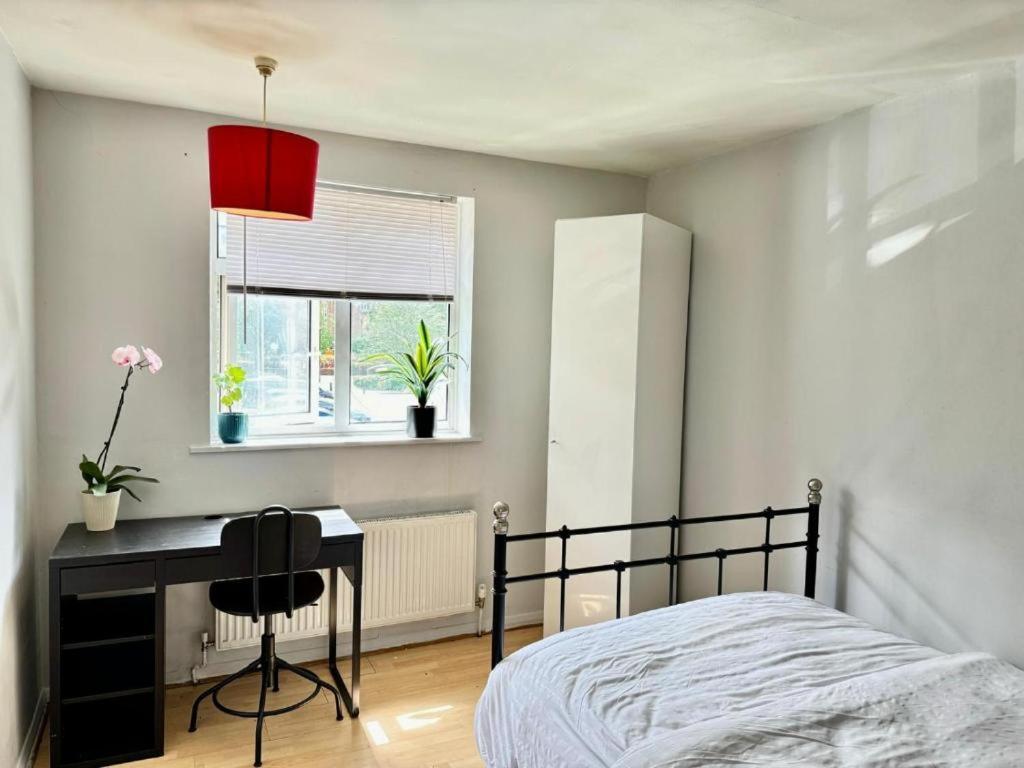 伦敦 Whitechapel Lindley House R2酒店 外观 照片